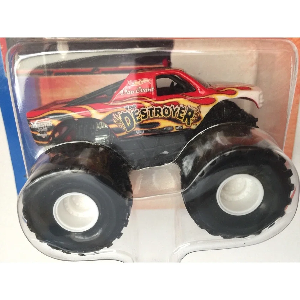 Hot Wheels Monster Jam Monster Truck THE DESTROYER‎ #7 Red Die Cast 1/64 Scale
